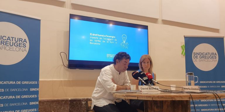La Sindicatura de Greuges de Barcelona pide al Ayuntamiento que tome medidas para frenar el impacto del precio de la luz/ METRÓPOLI
