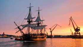 Götheborg de Suecia, el velero de madera más grande del mundo, llega a Barcelona / GOTHEBORG