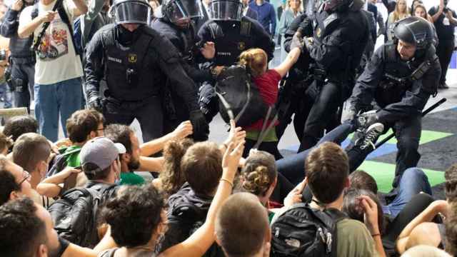 Protesta en el congreso The District / EFE