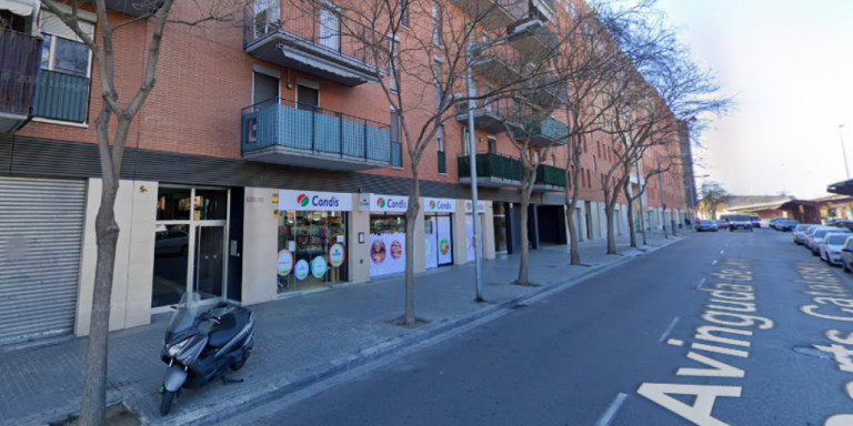 El número 530 de la avenida de les Corts Catalanes donde tuvo lugar el atropello / GOOGLE MAPS