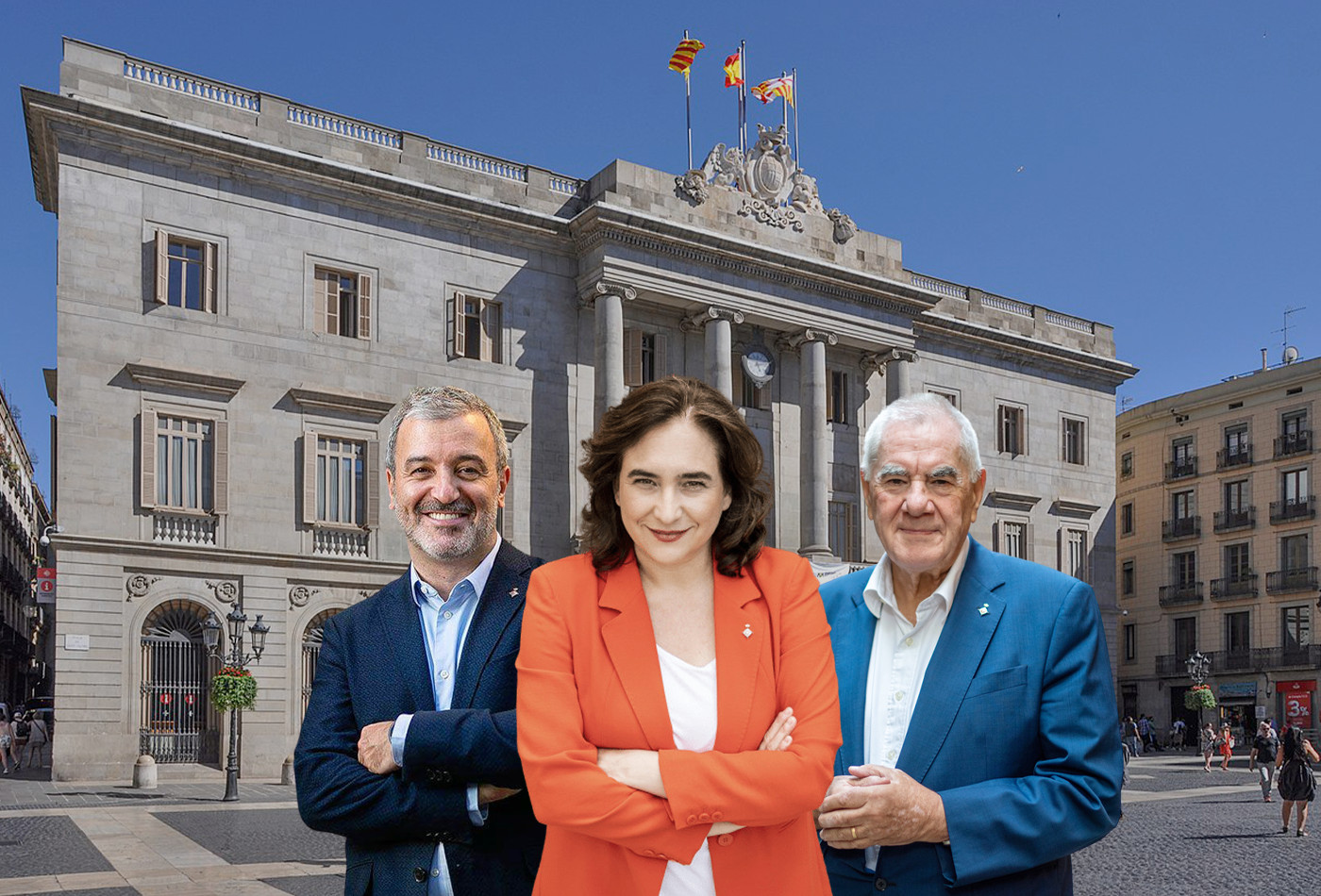 Fotomontaje de Ernest Maragall, Ada Colau y Jaume Collboni, en el Ayuntamiento de Barcelona / METRÓPOLI