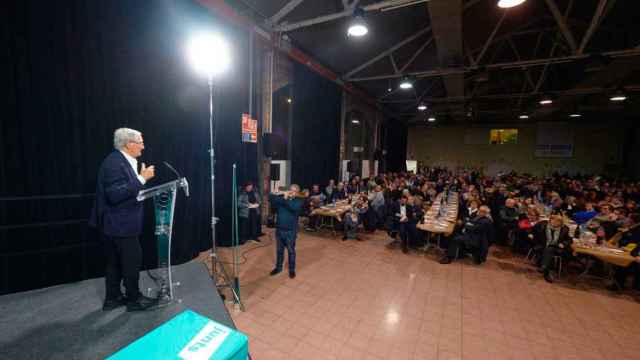 Xavier Trias en el acto de JxCat, donde anuncia su candidatura ante los militantes del partido en Barcelona / JXCAT