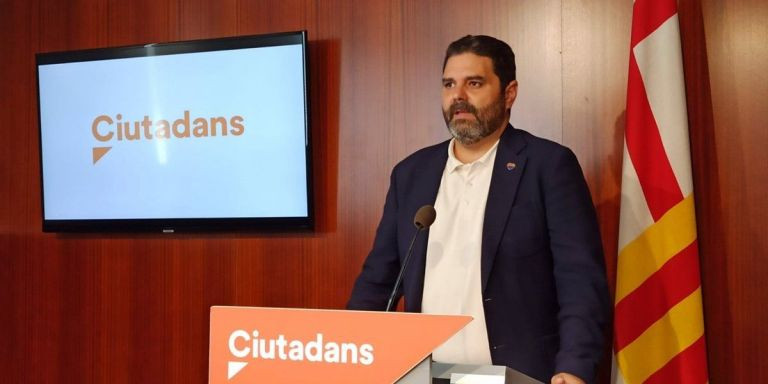 Paco Sierra durante una rueda de prensa de Ciutadans / EUROPA PRESS