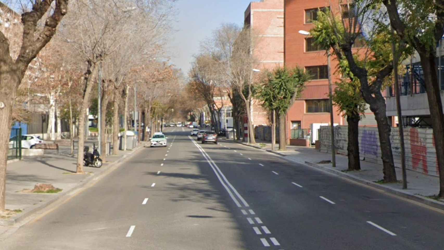 Calle de Perú, en la que se implementará el nuevo carril bici / MAPS
