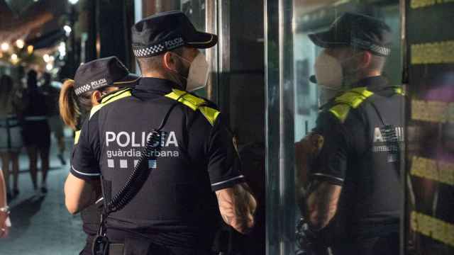 Agentes de la Guardia Urbana en Barcelona / GUB