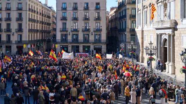 Manifestación contra el Gobierno de Pedro Sánchez en Barcelona / LORENA SOPENA - EUROPA PRESS
