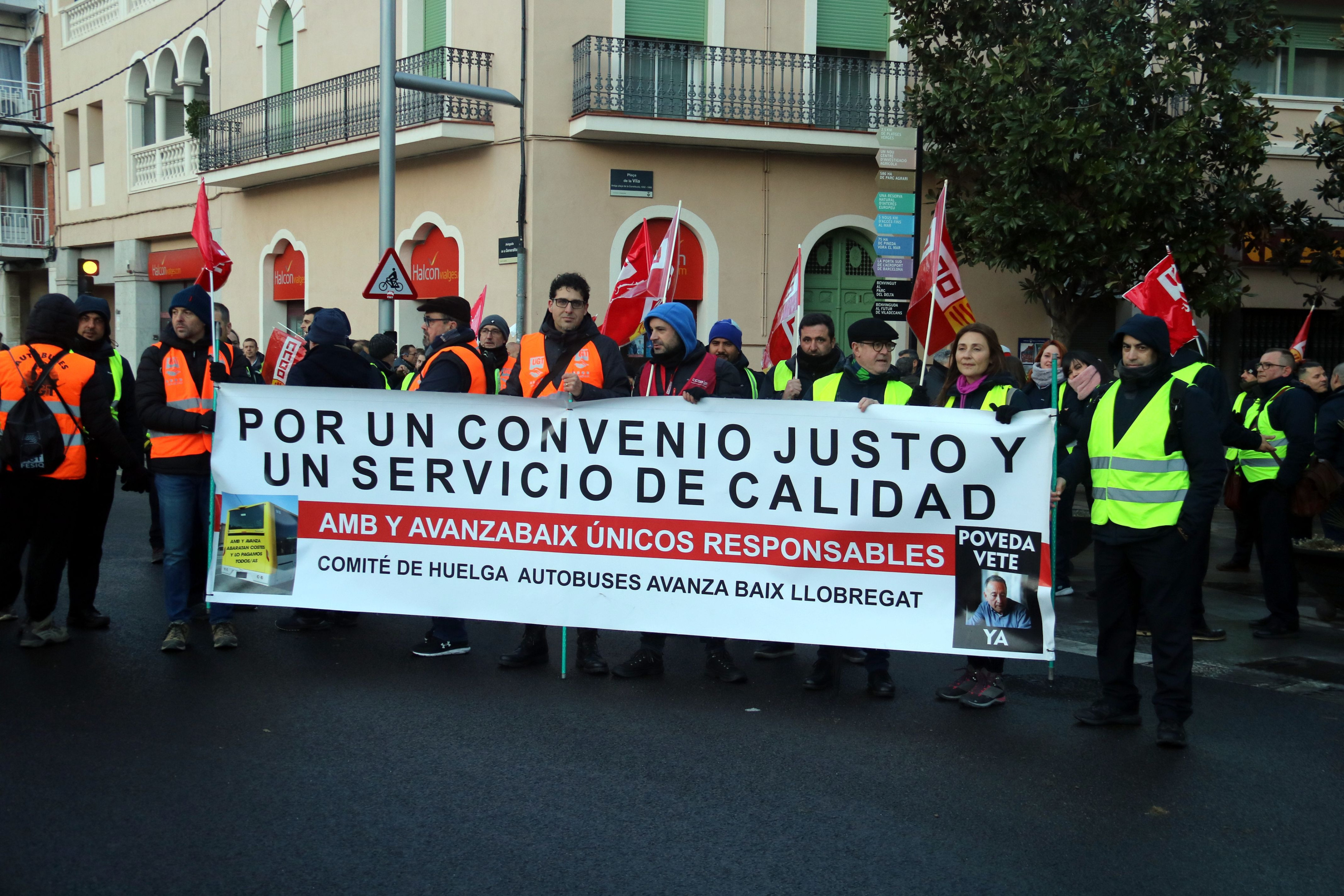 Trabajadores de Avanza Viladecans durante una manifestación en una imagen de archivo / Cedida