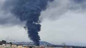 Incendio en Sant Boi de Llobregat / TWITTER JACOSTA4