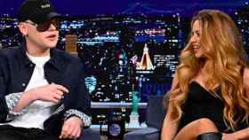 Bizarrap y Shakira durante la actuación en el programa de Jimmy Fallon / THE NIGHT SHOW