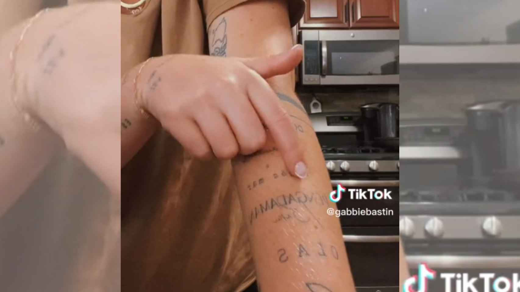 La Tiktoker Gabbie Bastin explica el significado de sus tatuajes / TIKTOK