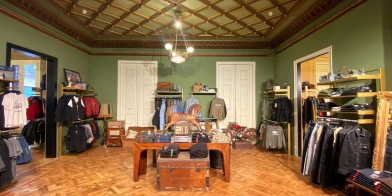 La tienda vintage en la Casa Gralla / CASA GRALLA