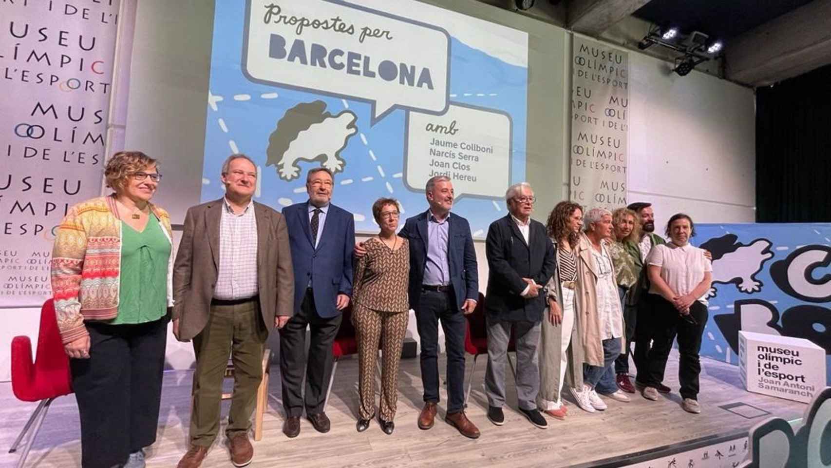 El candidato del PSC a la alcaldía de Barcelona, Jaume Collboni, junto a los exalcaldes socialistas Narcís Serra, Joan Clos y Jordi Hereu / EUROPA PRESS