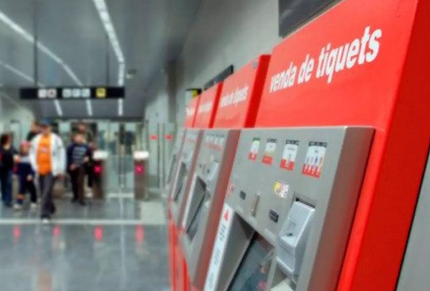 Máquinas de venta de billetes del metro de Barcelona / CG