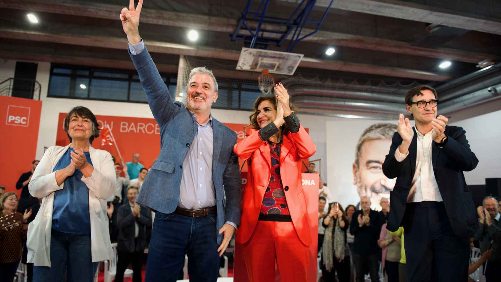 Rosa Alarcón, Jaume Collboni, María Jesús Montero y Salvador Illa, en el acto de arranque de la campaña electoral del PSC / PSC