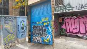 Grafitis en el barrio de Poblenou / CLARA FERNÁNDEZ