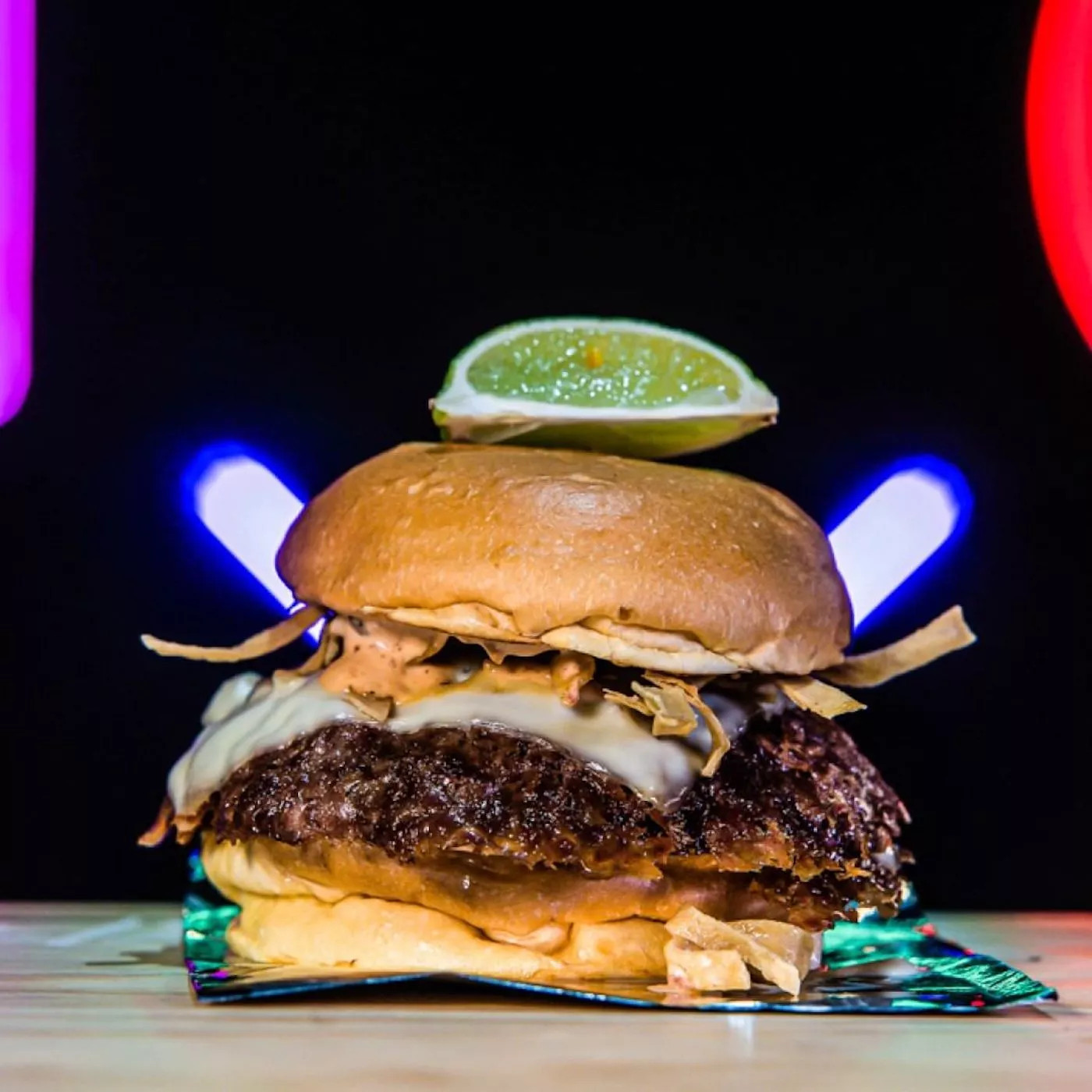 La Chilindrina, hamburguesa especial de Smash Hiro / INSTAGRAM