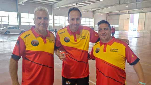 Marcial, Muñe y Carlos, del Club Petanca Atlético Adrianense / CEDIDA