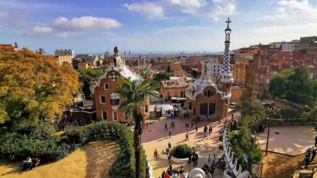 Vistas de Barcelona desde el Park Güell / PEXELS