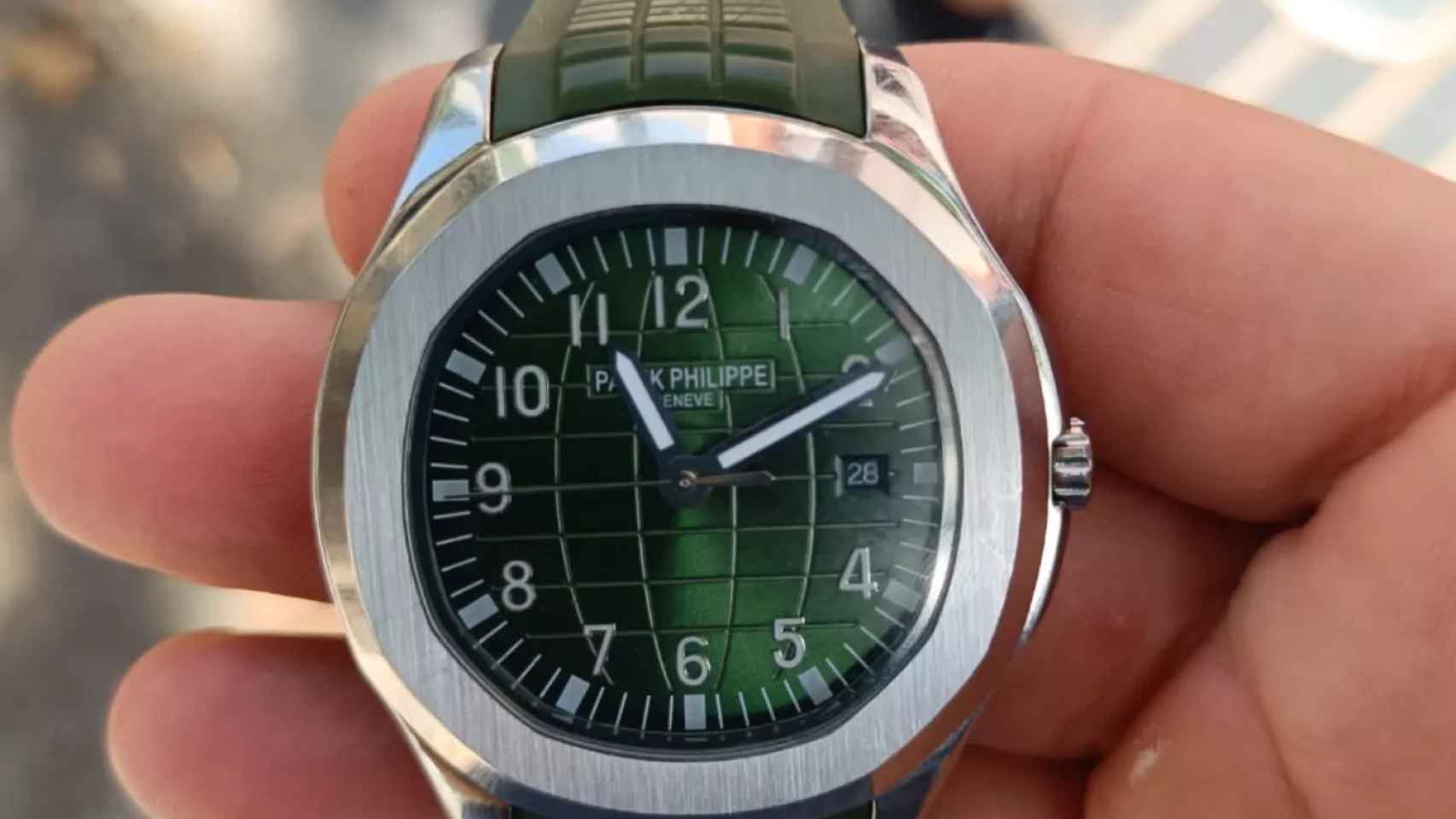 El reloj valorado en 60.000 euros que robaron en Barcelona / GUARDIA URBANA