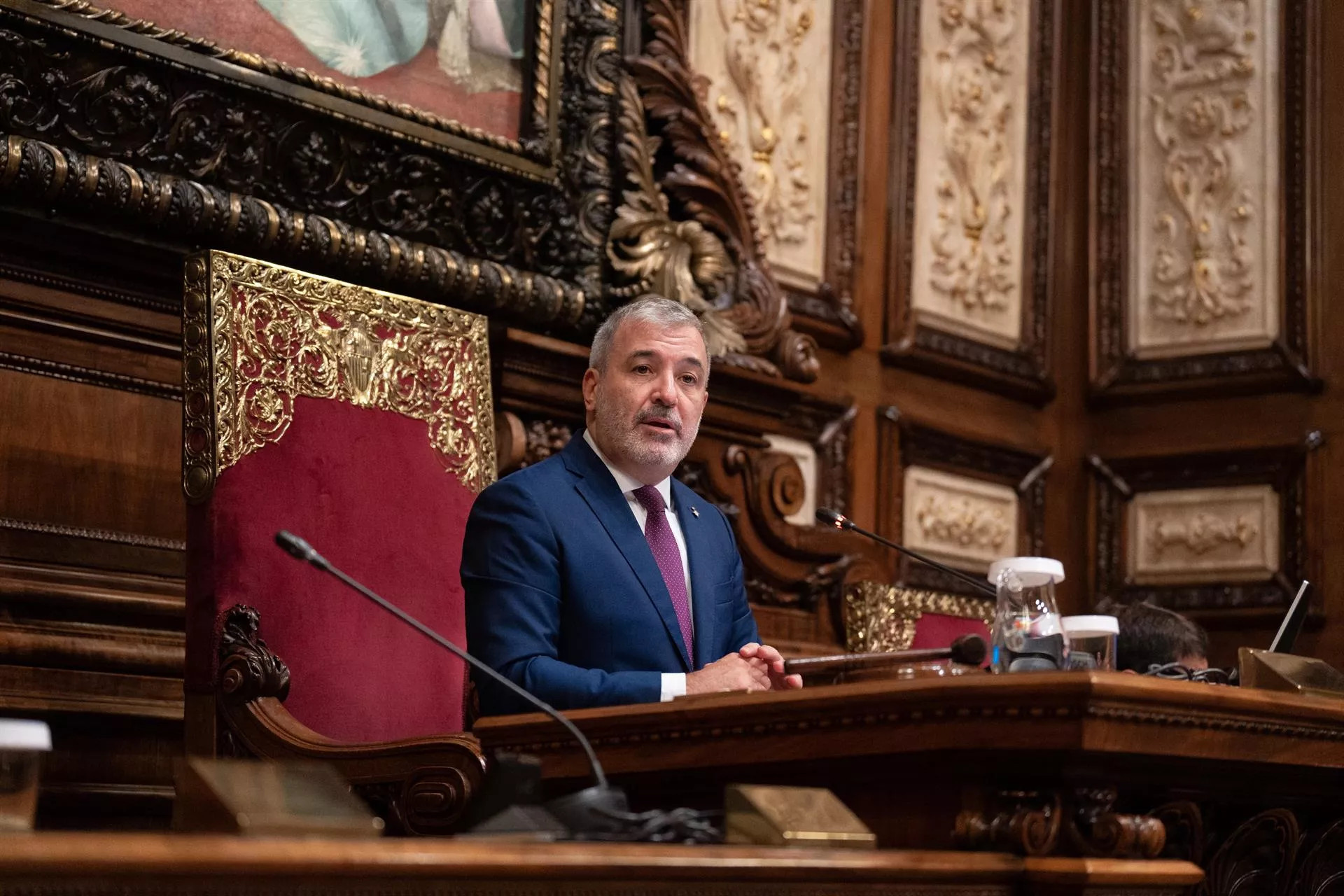 El alcalde de Barcelona, Jaume Collboni, en el Ayuntamiento / EP