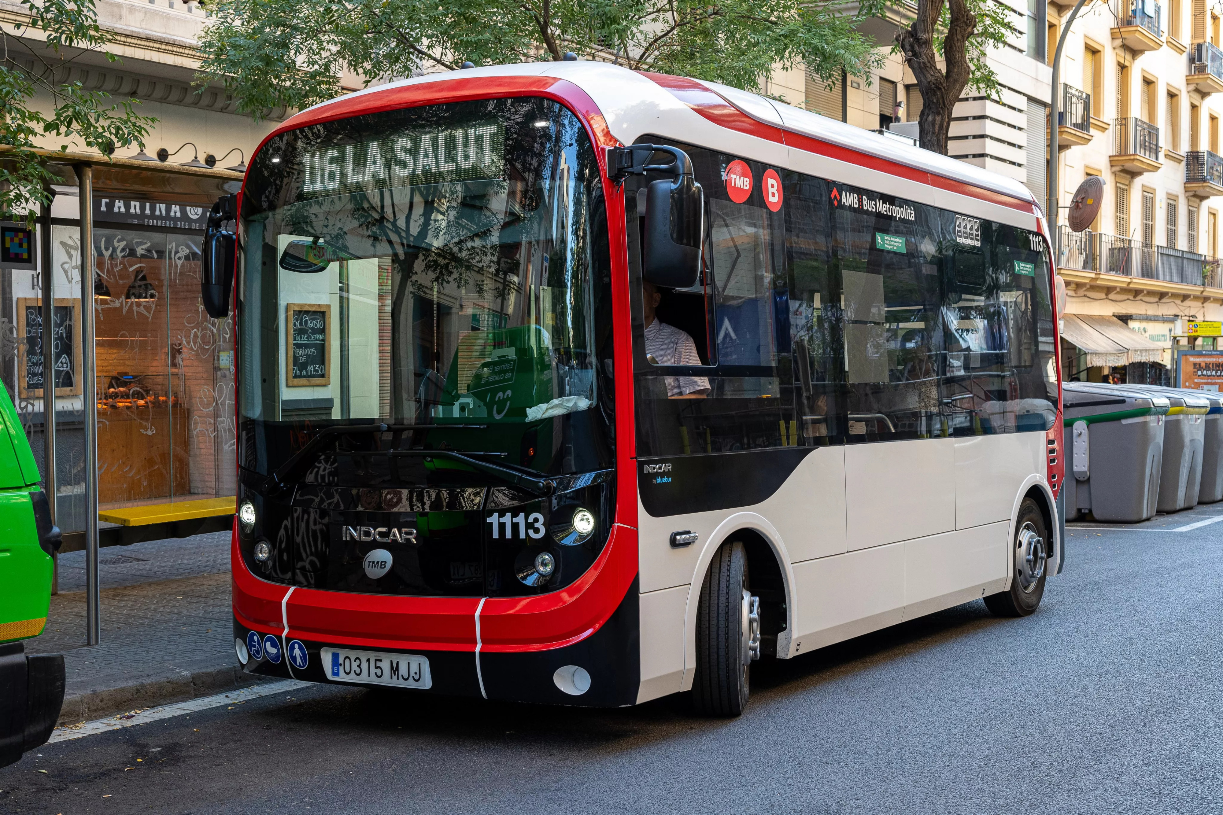 Primer minibús 100% eléctrico de Barcelona / TMB