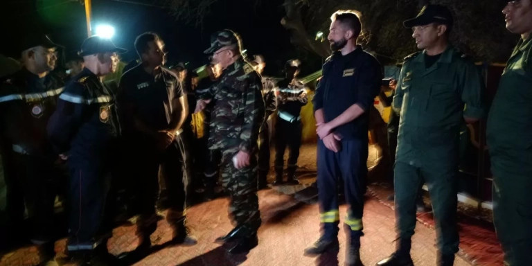 El equipo de rescate de los Bomberos de la Generalitat en Marruecos / BOMBERS
