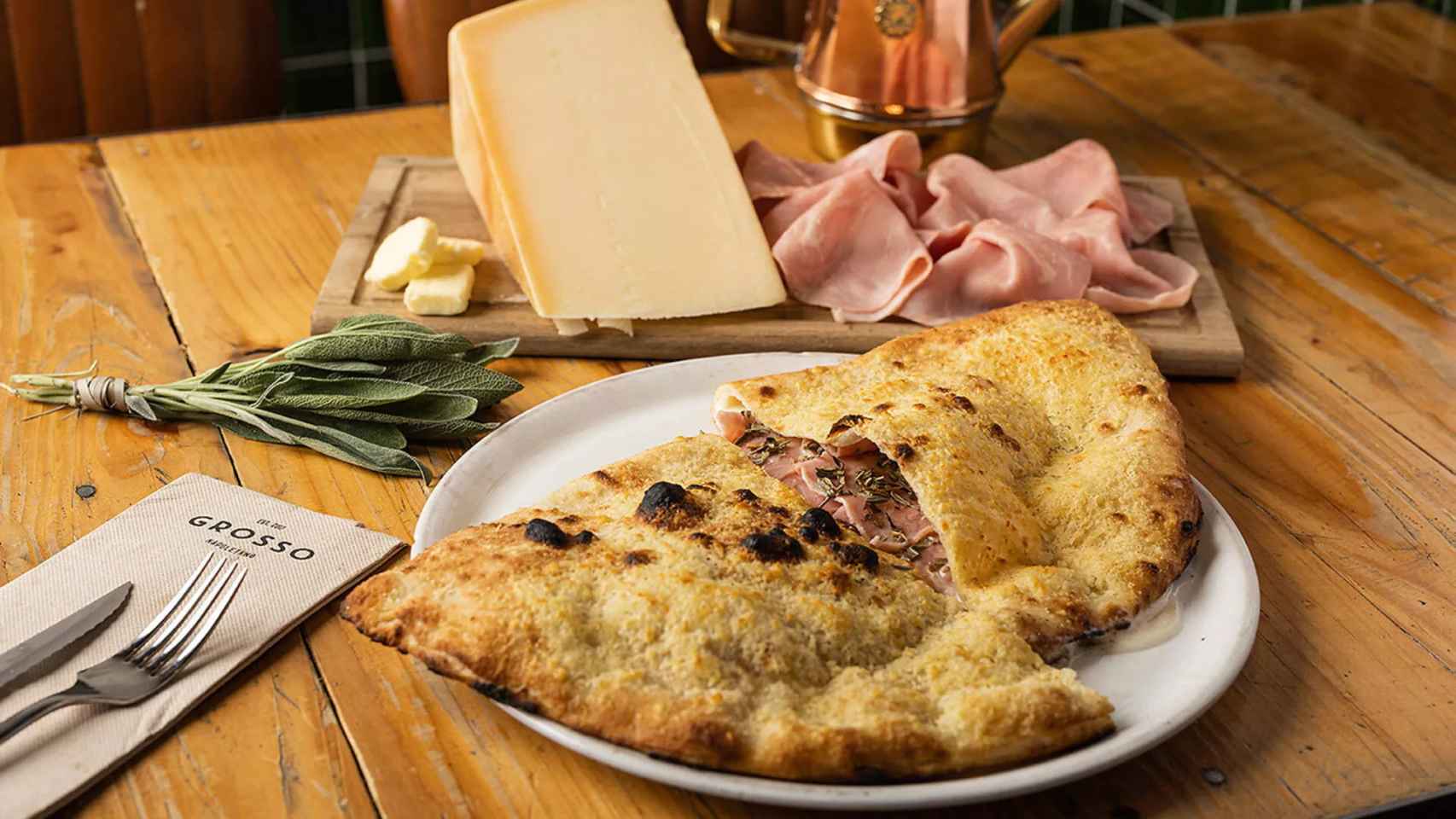 Estas pizzerías de Barcelona tienen la calzone del mejor 'pizzaiolo' del  mundo