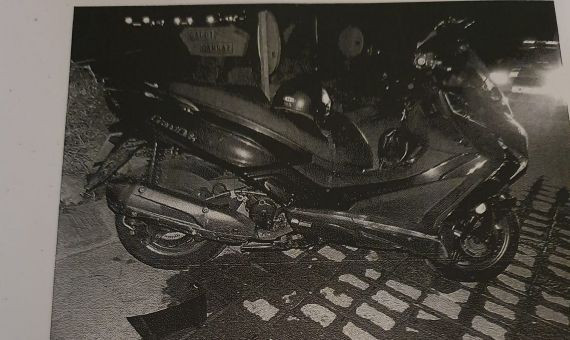 Imagen de la moto Kymco de Víctor Milone tras sufrir el accidente / MA