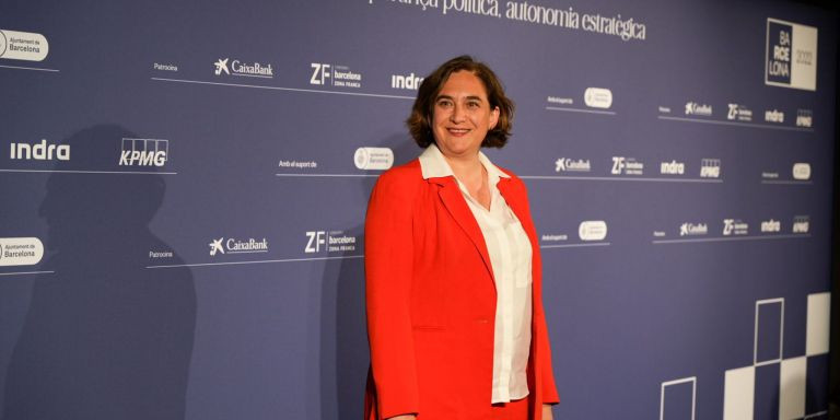 La alcaldesa de Barcelona, Ada Colau, en el Círculo de Economía / METRÓPOLI 