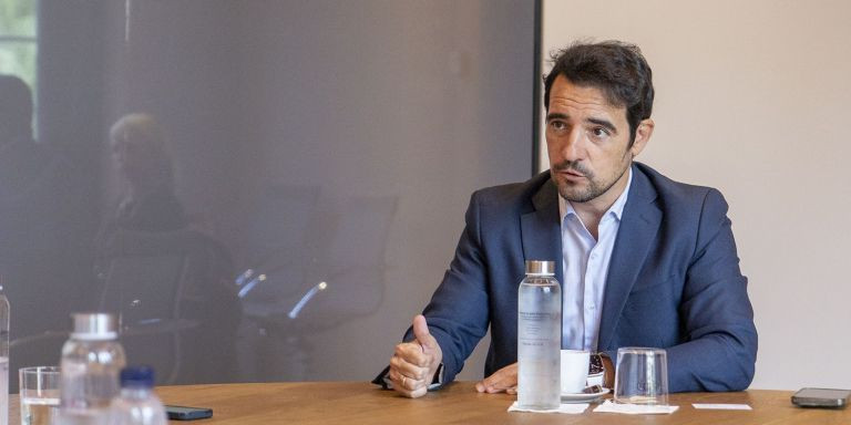 Manu Reyes, exalcalde de Castellefels, durante la entrevista en Metrópoli / LENA PRIETO (MA)