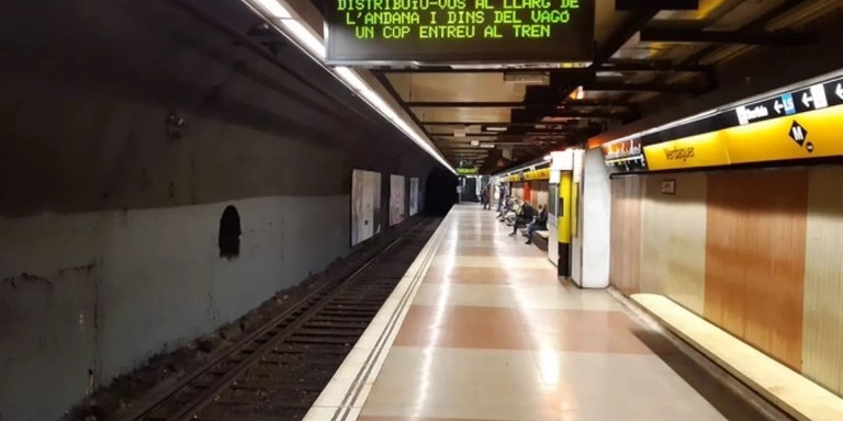 Imagen de archivo de la parada de Verdaguer en la L4 del metro de Barcelona / EUROPA PRESS