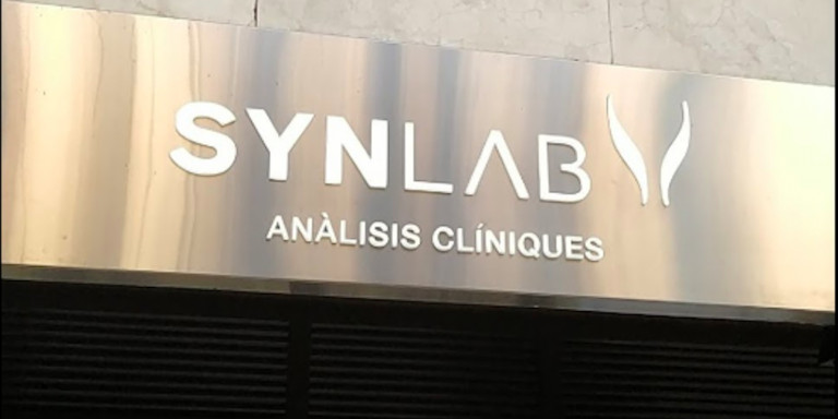 Los laboratorios Synlab de la calle Comte d'Urgell, en Barcelona / GOOGLE MAPS