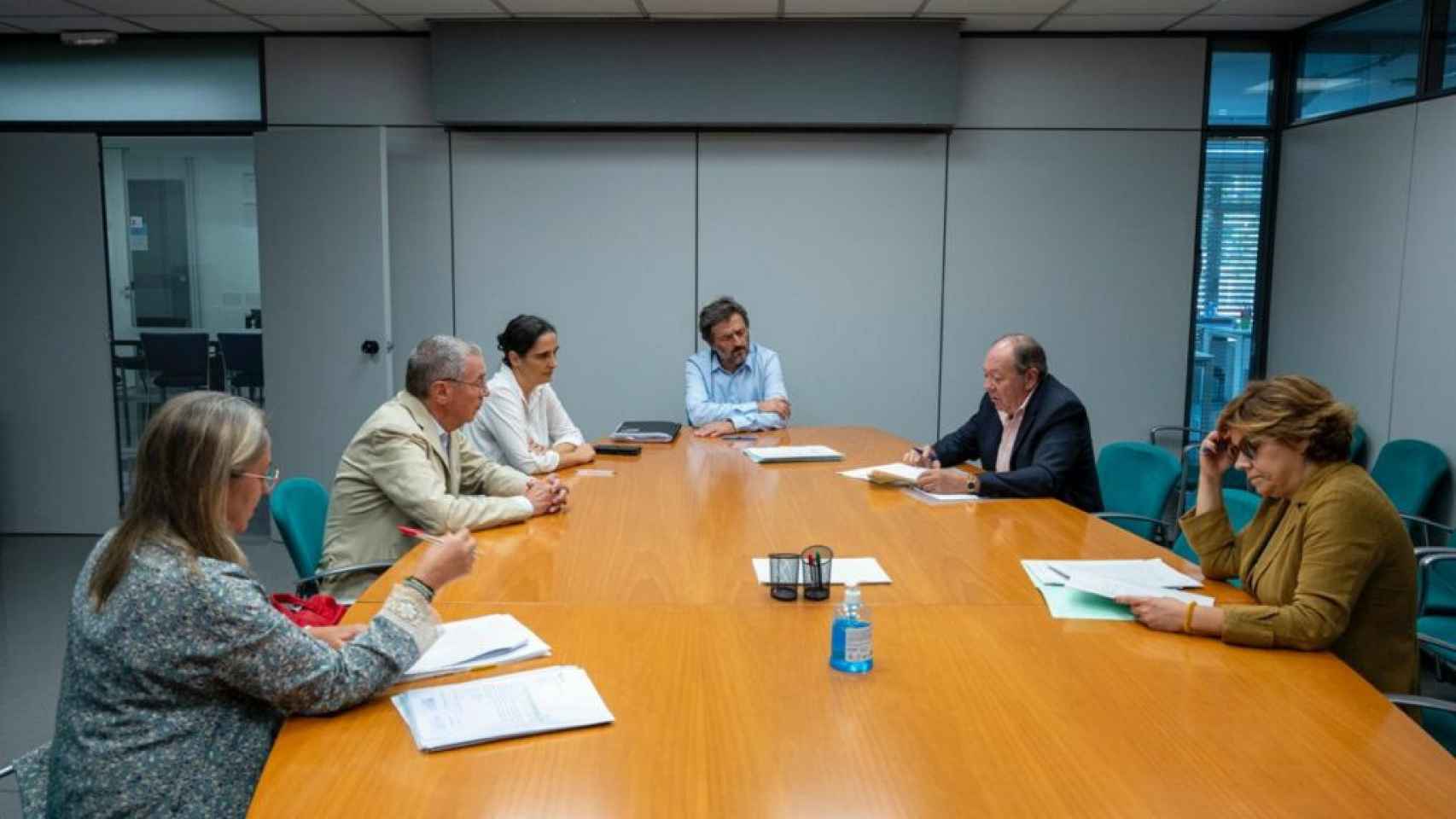 Acuerdo entre el Ayuntamiento y la adjudicataria para el derecho de superficie del número 110X de la avenida de Vallcarca