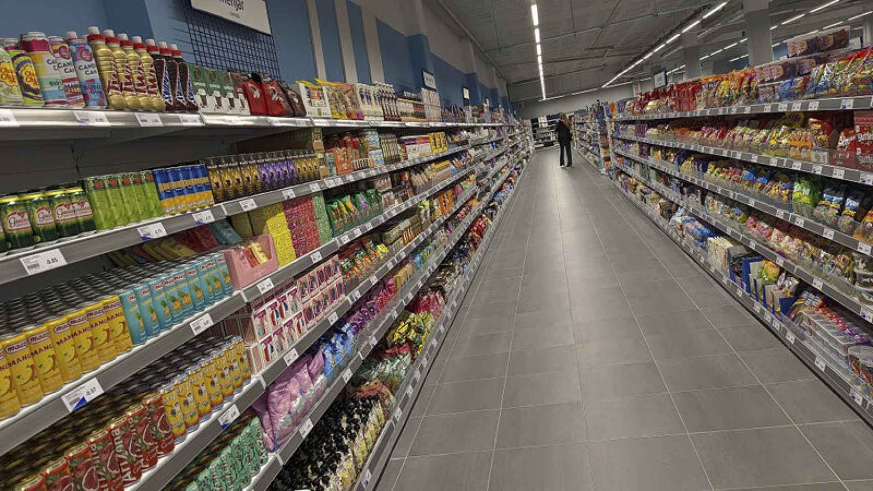 Interior de un supermercado Action